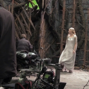 Cate Blanchett en el decorado de Dol Guldur