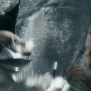 Bolgo y Tauriel luchando en la Colina del Cuervo