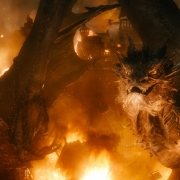Smaug arrasa con todo en la Ciudad del Lago