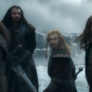 Dwalin, Thorin, Fili y Kili en la Colina del Cuervo