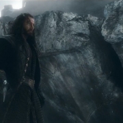 Thorin avanza decidido