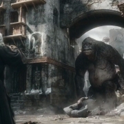 Gandalf hace frente al Troll en Valle