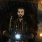 Thorin con Orcrist y la Piedra del Arca