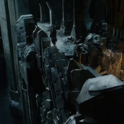 Bilbo y Bofur en la puerta de Erebor