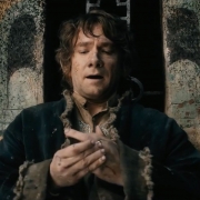 Bilbo se pone el Anillo Único