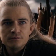 Legolas advierte el preludio de la guerra