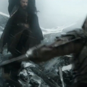 Thorin se enfrenta a Azog Thorin se enfrenta a Azog
