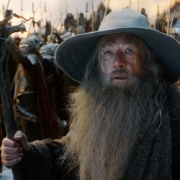 Gandalf se prepara para lo inevitable Gandalf se prepara para lo inevitable