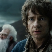 Los Enanos y Bilbo se preparan para algo
