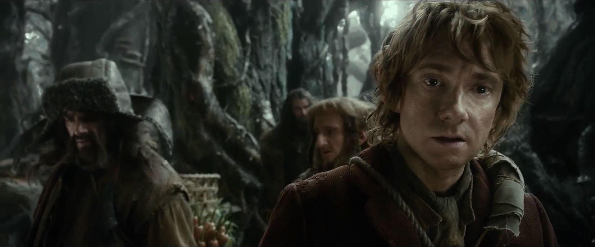 Bilbo y los Enanos ante una difícil decisión