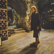 Bilbo en la bodega del palacio de Thranduil