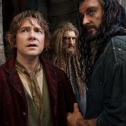 Bilbo, Nori y Thorin en Esgaroth