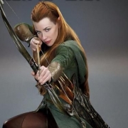 Tauriel, diestra con el arco