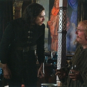 Alfrid y el Gobernador de Esgaroth