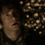 Bilbo aterrorizado por Smaug