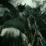 Thráin ataca a Gandalf en Dol Guldur