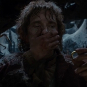 Bilbo recupera el Anillo