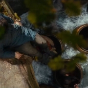 Thorin se tira al barril Thorin se tira al barril