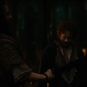 Thorin amenaza a Bilbo en Erebor