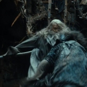 Gandalf lucha con Thráin