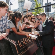 Martin Freeman firmando autógrafos