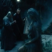 Gandalf y Elrond siguen hablando