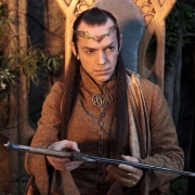 Elrond con Glamdring y Orcrist