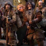 Bilbo, Bofur, Bombur, Bifur y Dwalin en Rivendel