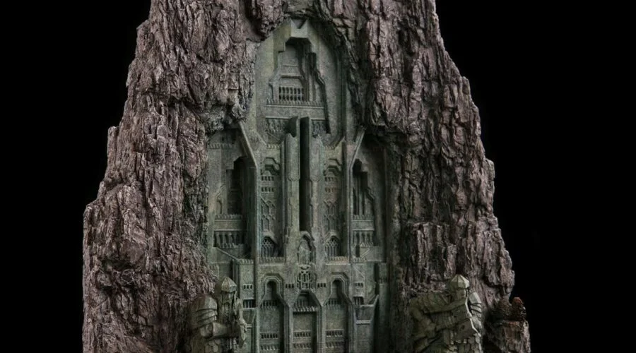Ya se puede reservar la miniatura de la Puerta Principal de Erebor