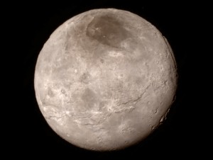 Una región de Caronte, la gran luna de Plutón, ha sido bautizada con el nombre de Mordor