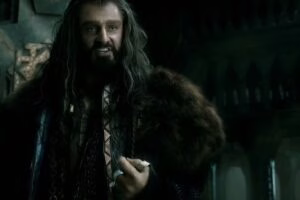 Thorin ejerce su autoridad como Rey