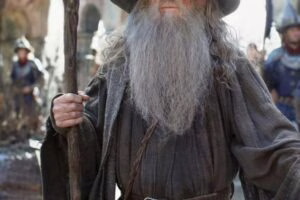 Gandalf en Valle con los supervivientes de Esgaroth