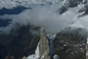 The-Rings-of-Power-Main-Teaser-4.00_00_25_08.Still007