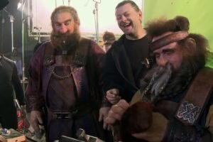 Dos Enanos con Andy Serkis
