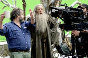 Peter Jackson habla con Ian McKellen