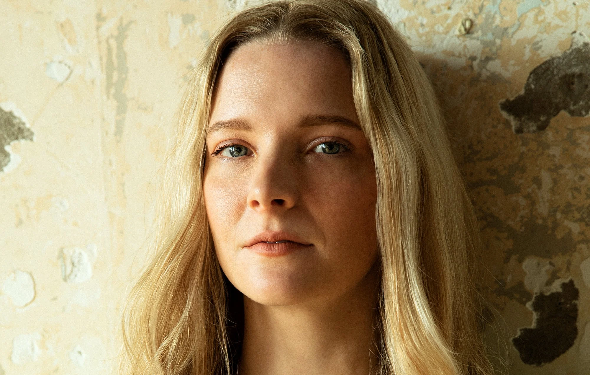 Morfydd Clark