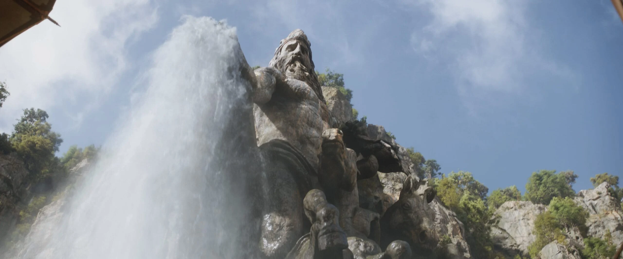 Estatua de Ulmo en Númenor — El Señor de los Anillos: Los Anillos de Poder